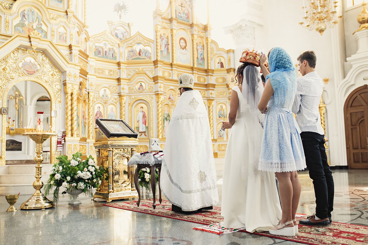 Свадьба после развода. Церемония бракосочетания в церкви. Венчание. Свадьба в православной церкви. Венчание в православной церкви.