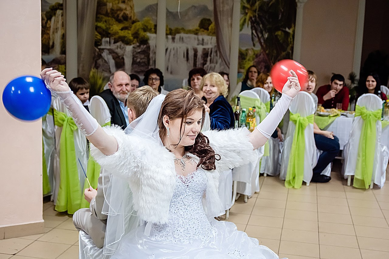 60 смешных, веселых и прикольных конкурсов для гостей на свадьбу без тамады