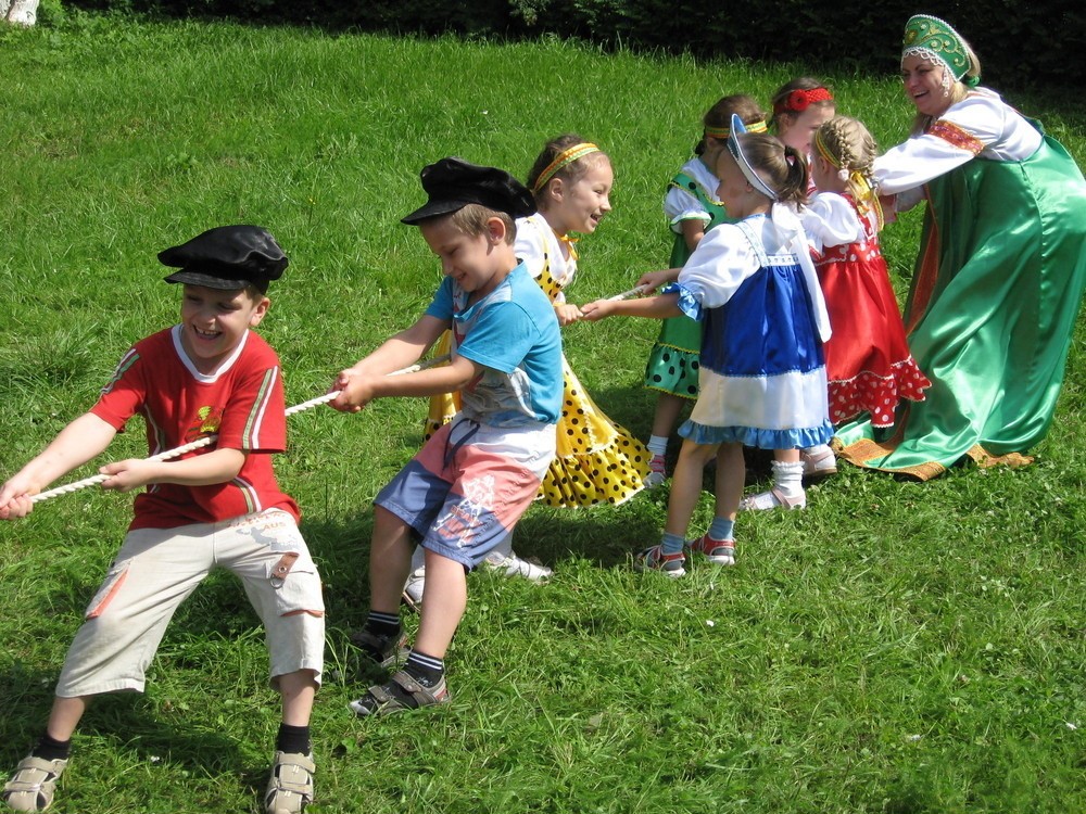 Русские народные игры с детьми:  воспитываем, учим и развлекаем!
