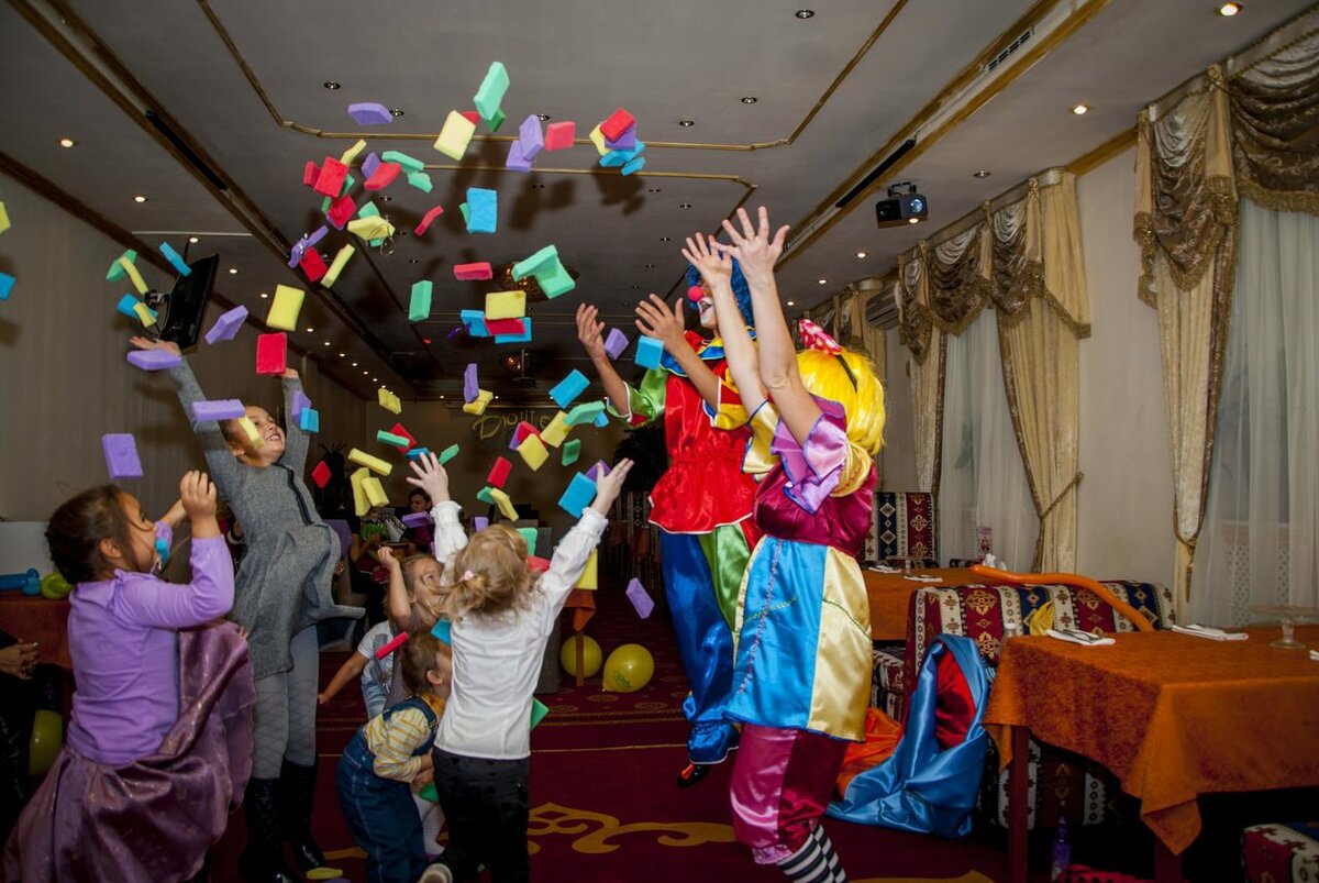 Сборник веселых игр и конкурсов для детей, которые украсят празднование дня рождения любого ребенка